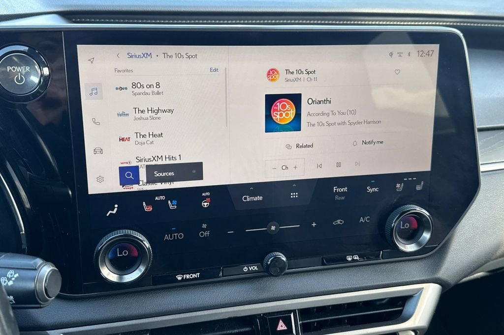 Used 2023 Lexus RX 350h w/ Accessory Package (Z1) image 18