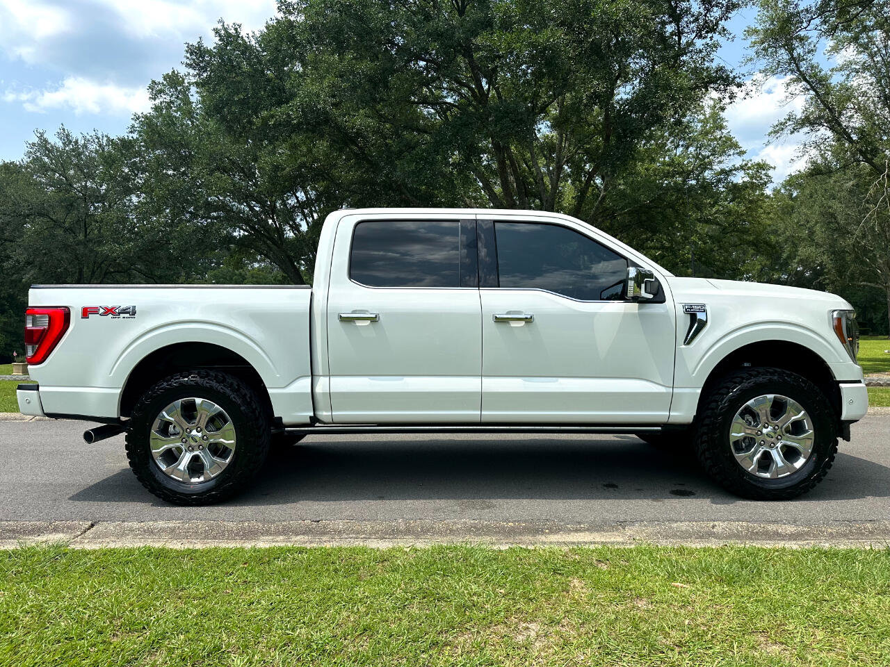 Used 2023 Ford F150 Platinum w/ Equipment Group 701A High image 4