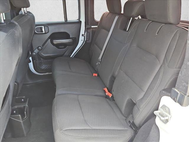 Used 2018 Jeep Wrangler Unlimited Sport AWD/4WD image 19