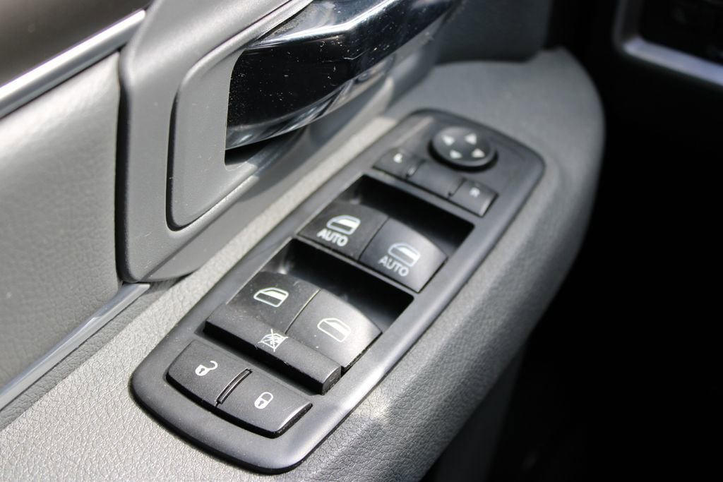 Used 2016 RAM 1500 Big Horn image 37