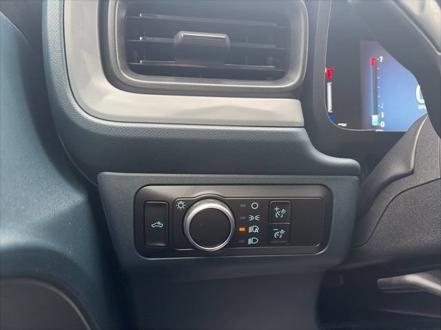 Used 2026 Ford Maverick XL AWD/4WD image 18