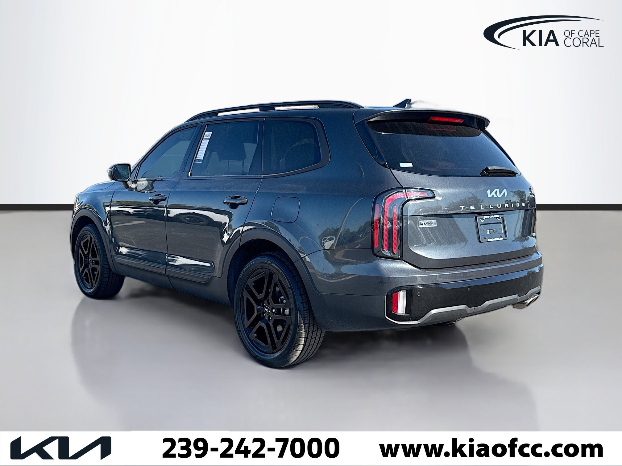 Certified 2024 Kia Telluride EX X-Line image 3