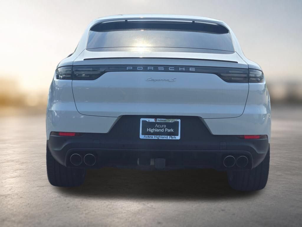 Used 2021 Porsche Cayenne S AWD/4WD image 17