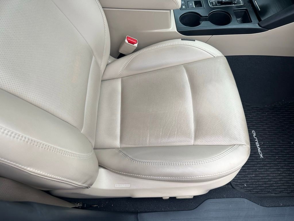 Used 2019 Subaru Outback 3.6R Limited w/ Popular Package #2 image 18