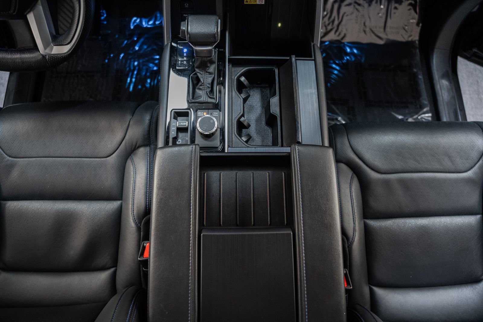 Used 2023 Toyota Tundra Platinum image 33