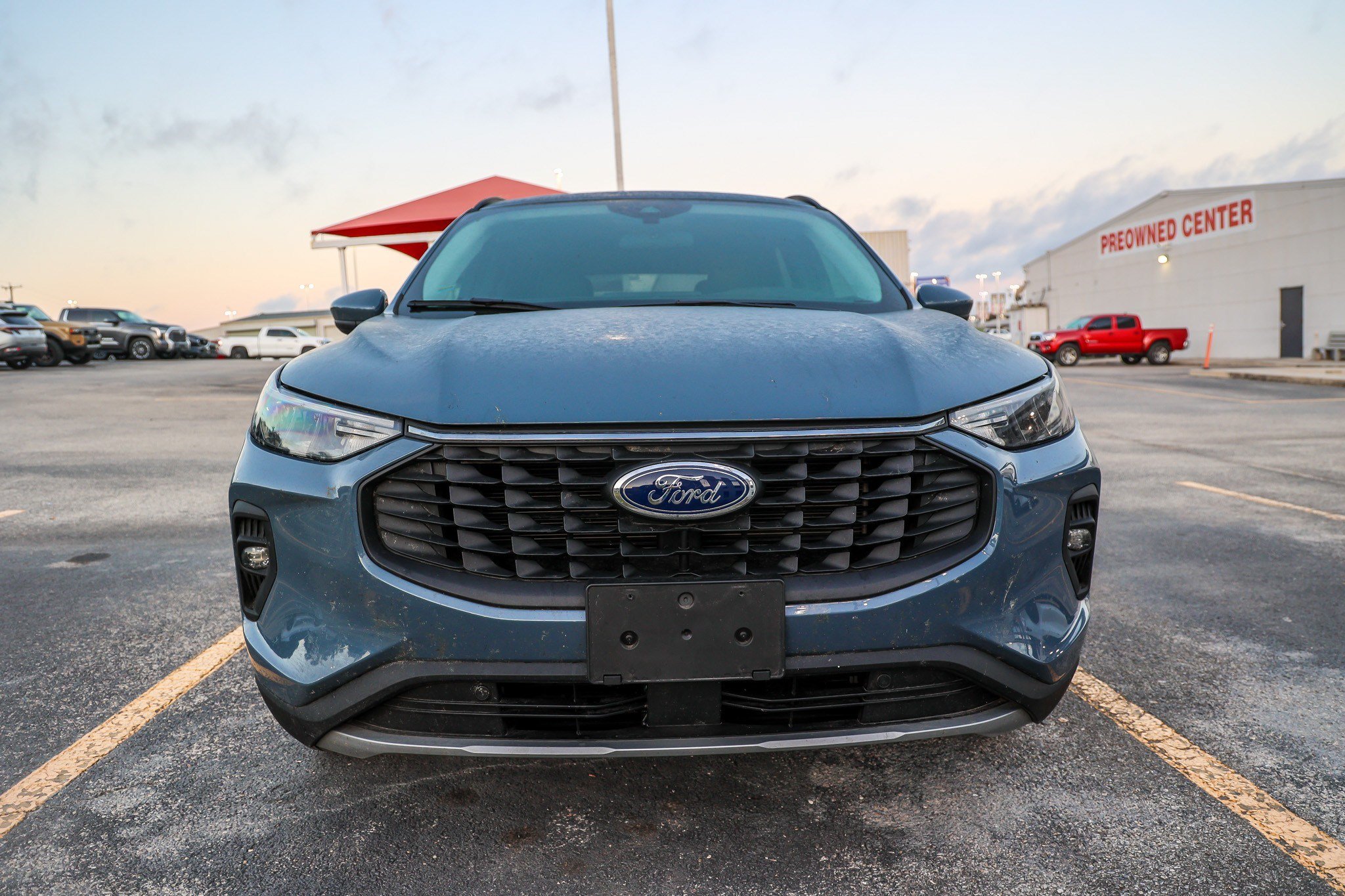 Used 2026 Ford Escape SE FWD image 4