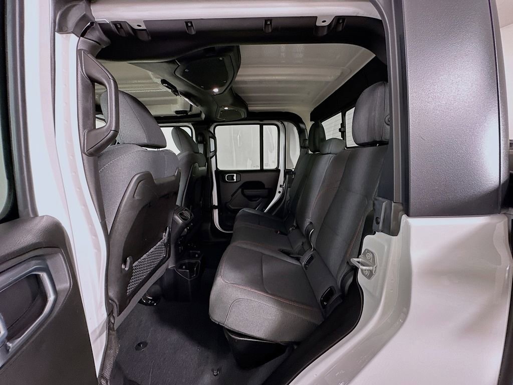 Used 2024 Jeep Gladiator Rubicon w/ Safety Group image 24