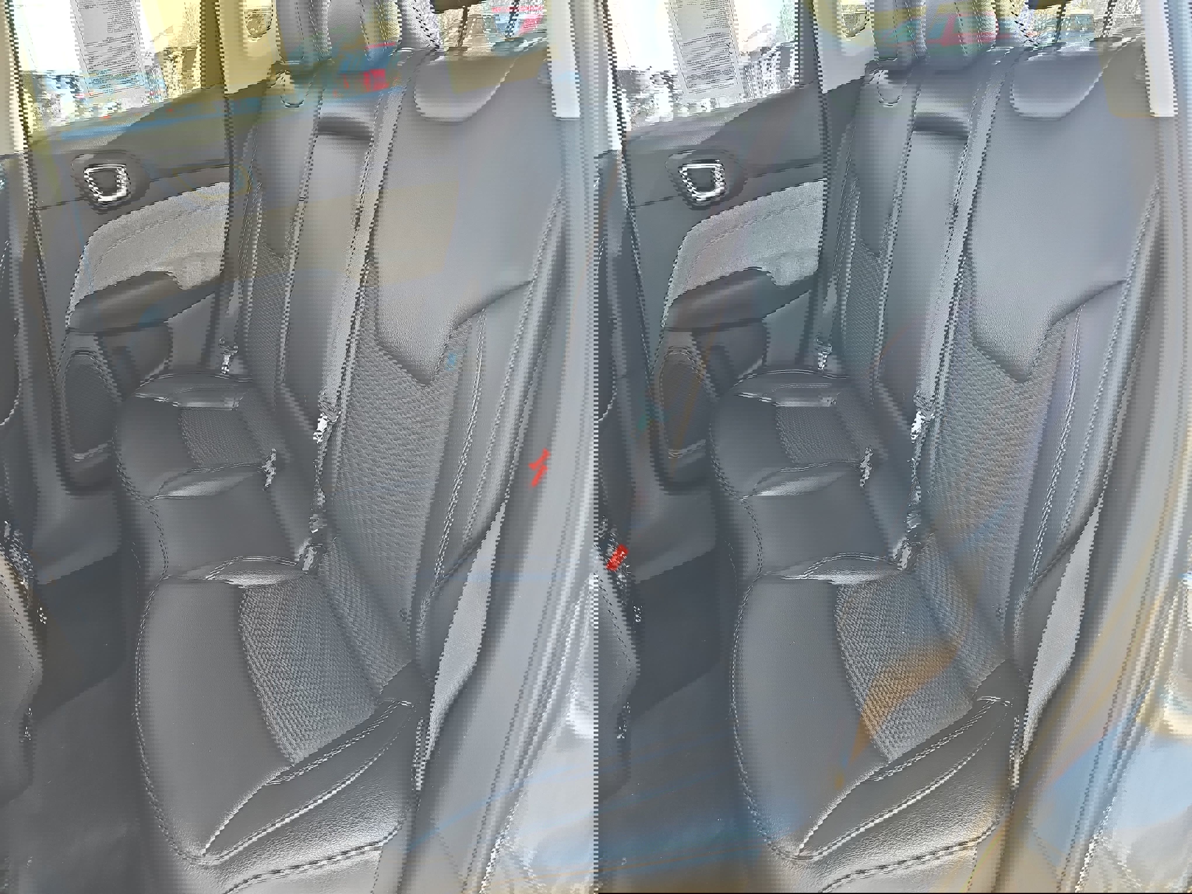 Used 2022 Jeep Compass Latitude w/ Convenience Group image 14