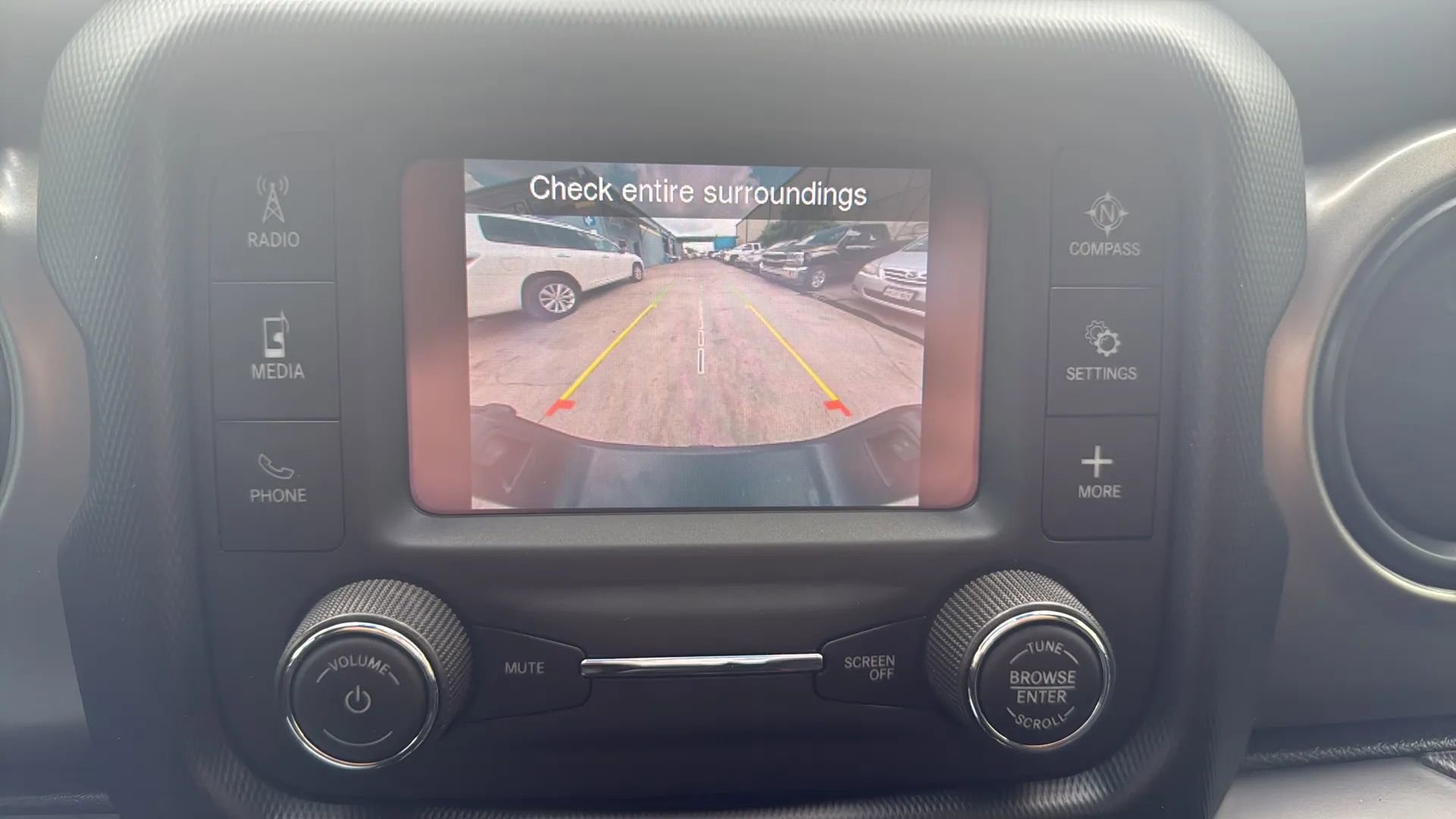 Used 2021 Jeep Gladiator Sport image 13