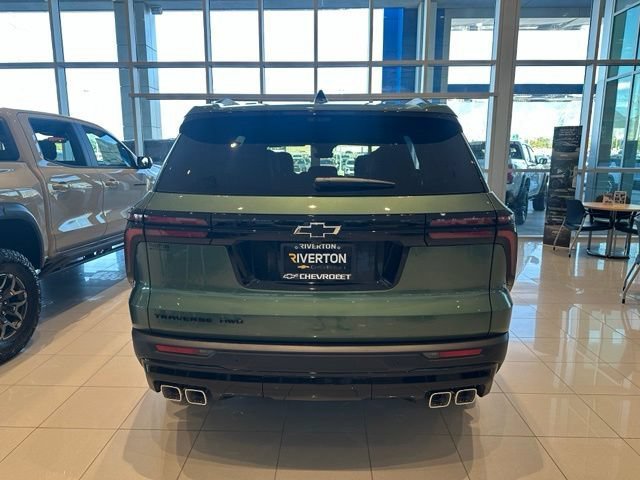 New 2027 Chevrolet Traverse LT w/ Midnight/Sport Edition AWD/4WD image 4