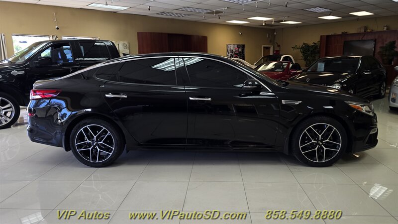 Used 2020 Kia Optima SE FWD image 5