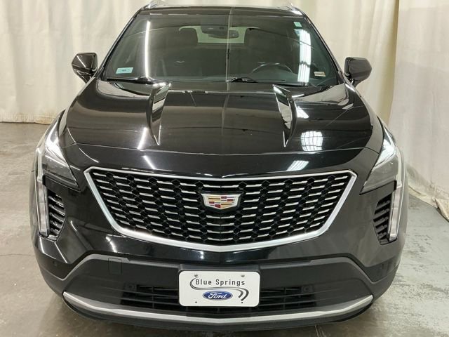 Used 2019 Cadillac XT4 Premium Luxury w/ Cold Weather Package image 9
