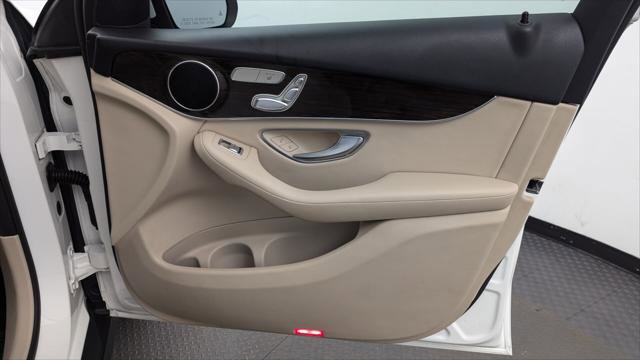 Used 2018 Mercedes-Benz GLC 300 image 23
