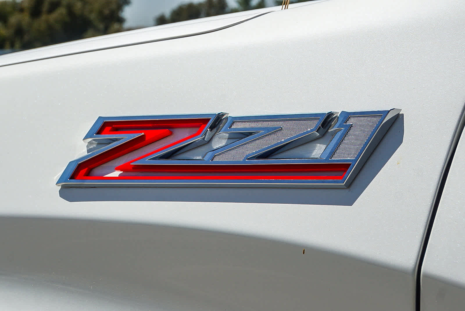 Used 2020 Chevrolet Silverado 1500 LTZ w/ LTZ Premium Package AWD/4WD image 12