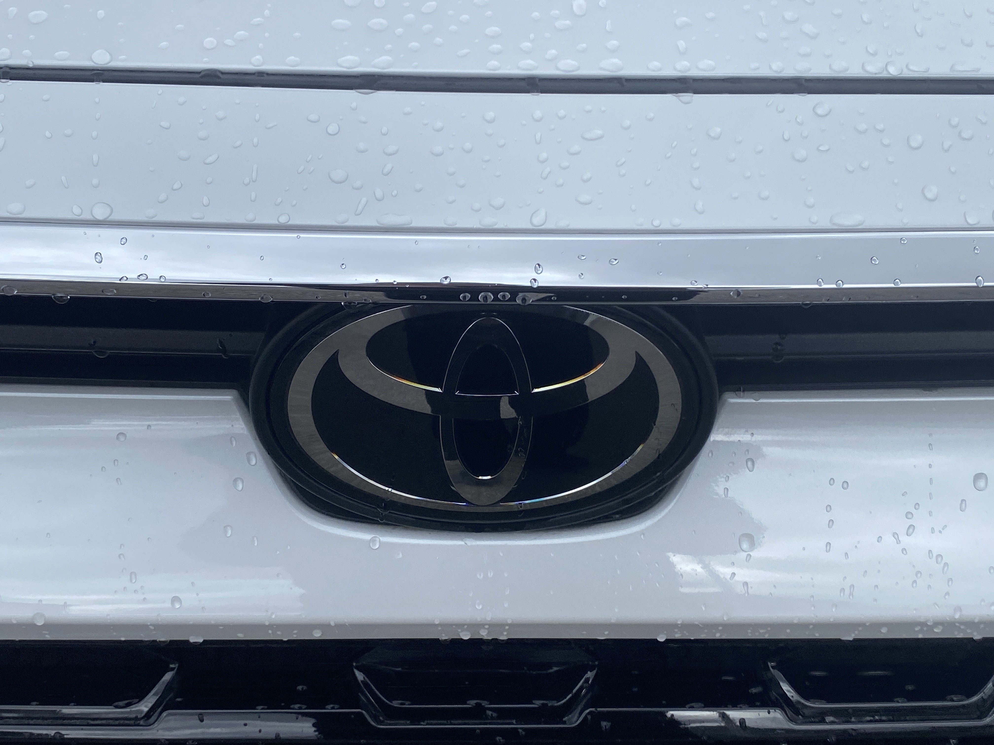 Used 2024 Toyota Grand Highlander XLE image 25