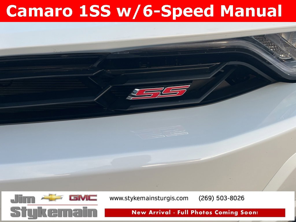 Used 2022 Chevrolet Camaro LT image 8
