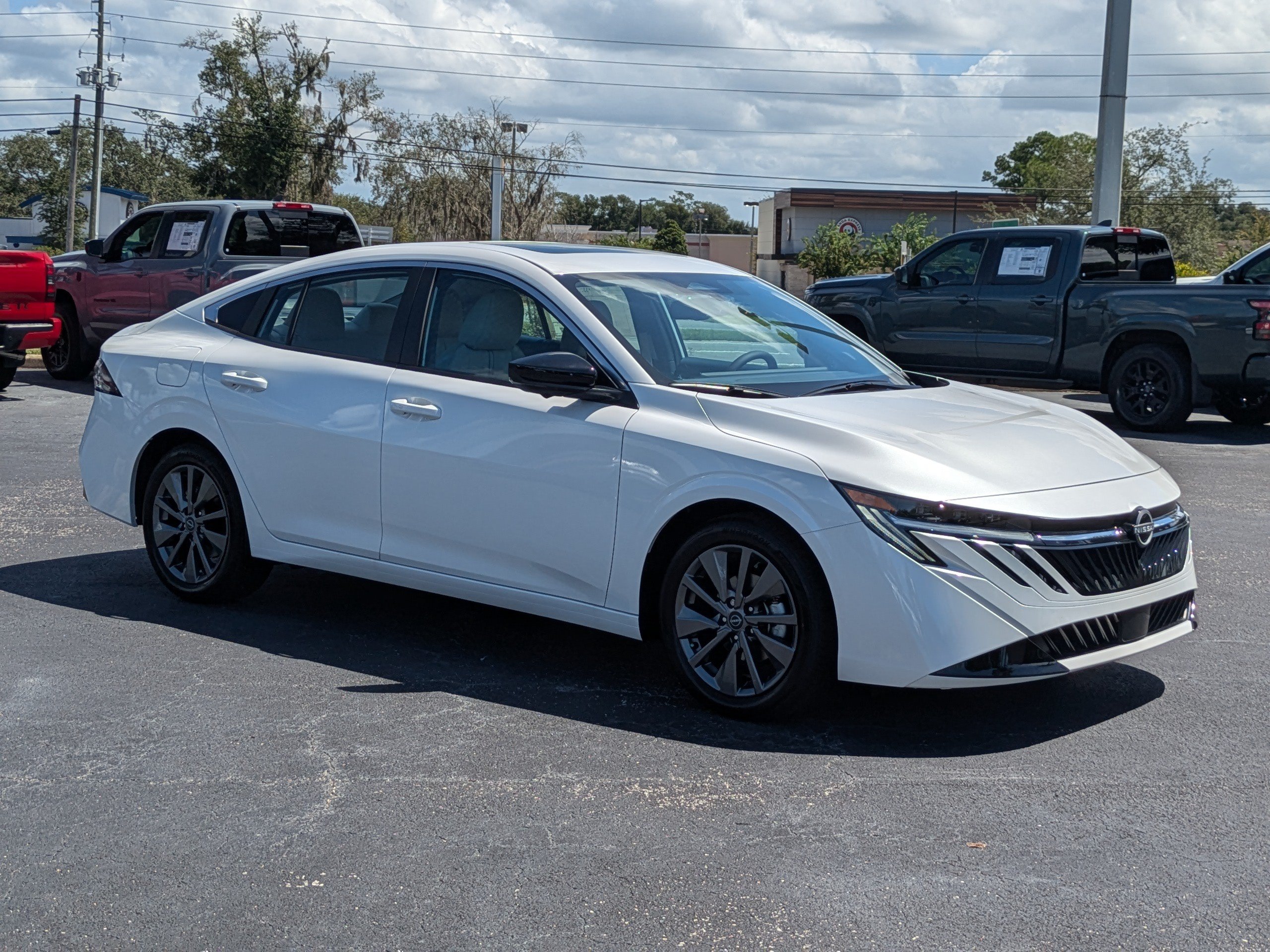 New 2027 Nissan Sentra SL FWD image 2