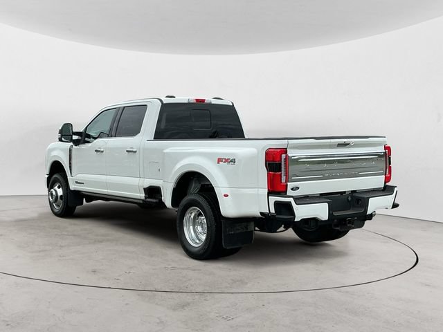 Used 2024 Ford F350 Platinum AWD/4WD image 7