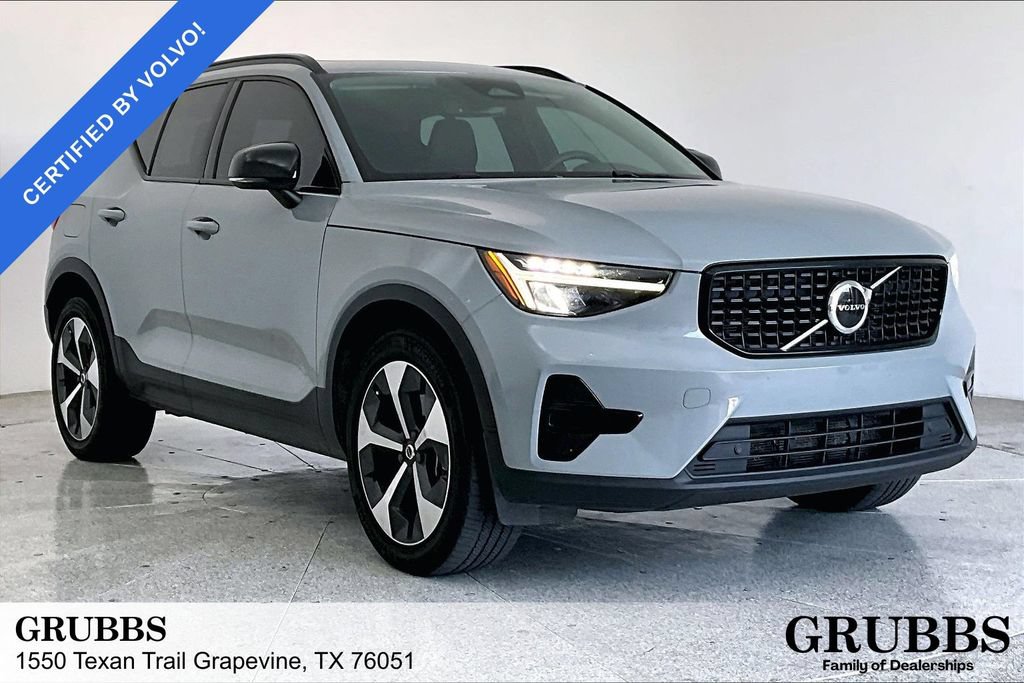 Used 2024 Volvo XC40 B5 Core w/ Protection Package Premier AWD/4WD image 1