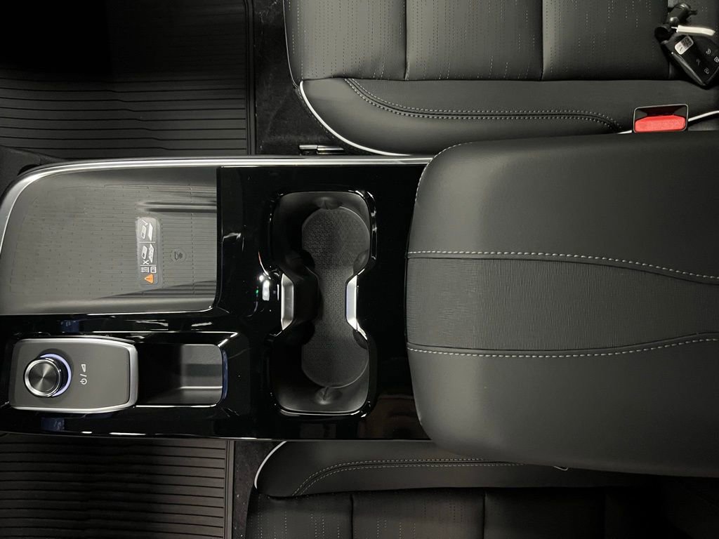 New 2026 Buick Enclave Sport Touring w/ Power Package image 28