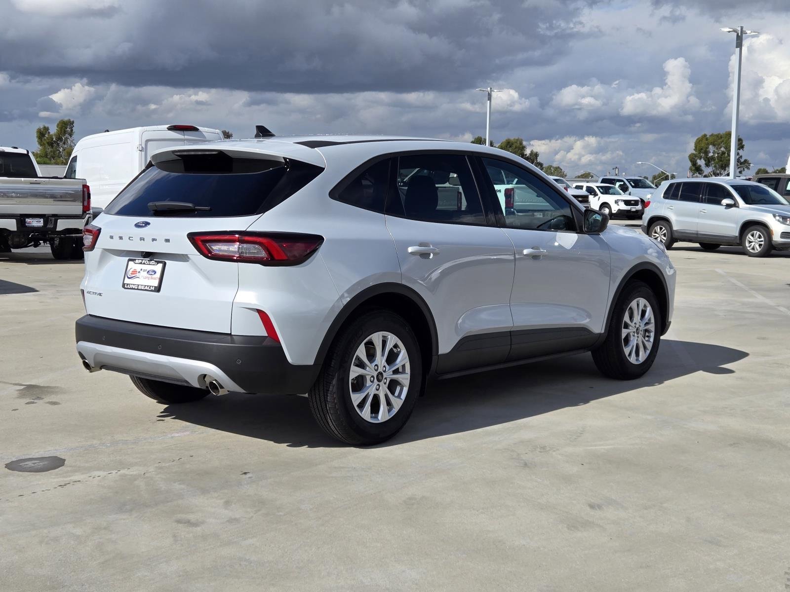 Used 2025 Ford Escape Active w/ Tech Pack #1 image 4