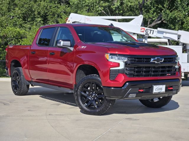 Used 2025 Chevrolet Silverado 1500 LT Trail Boss w/ LT Trail Boss Premium Package AWD/4WD video 1