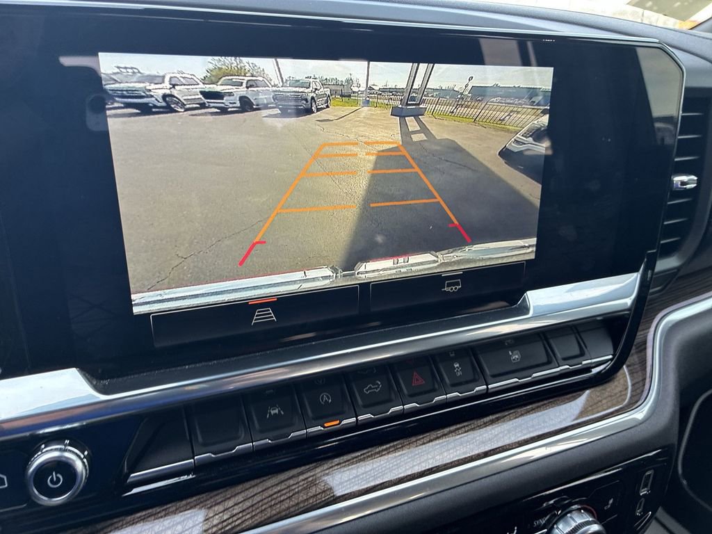 Used 2026 GMC Sierra 1500 Elevation image 16