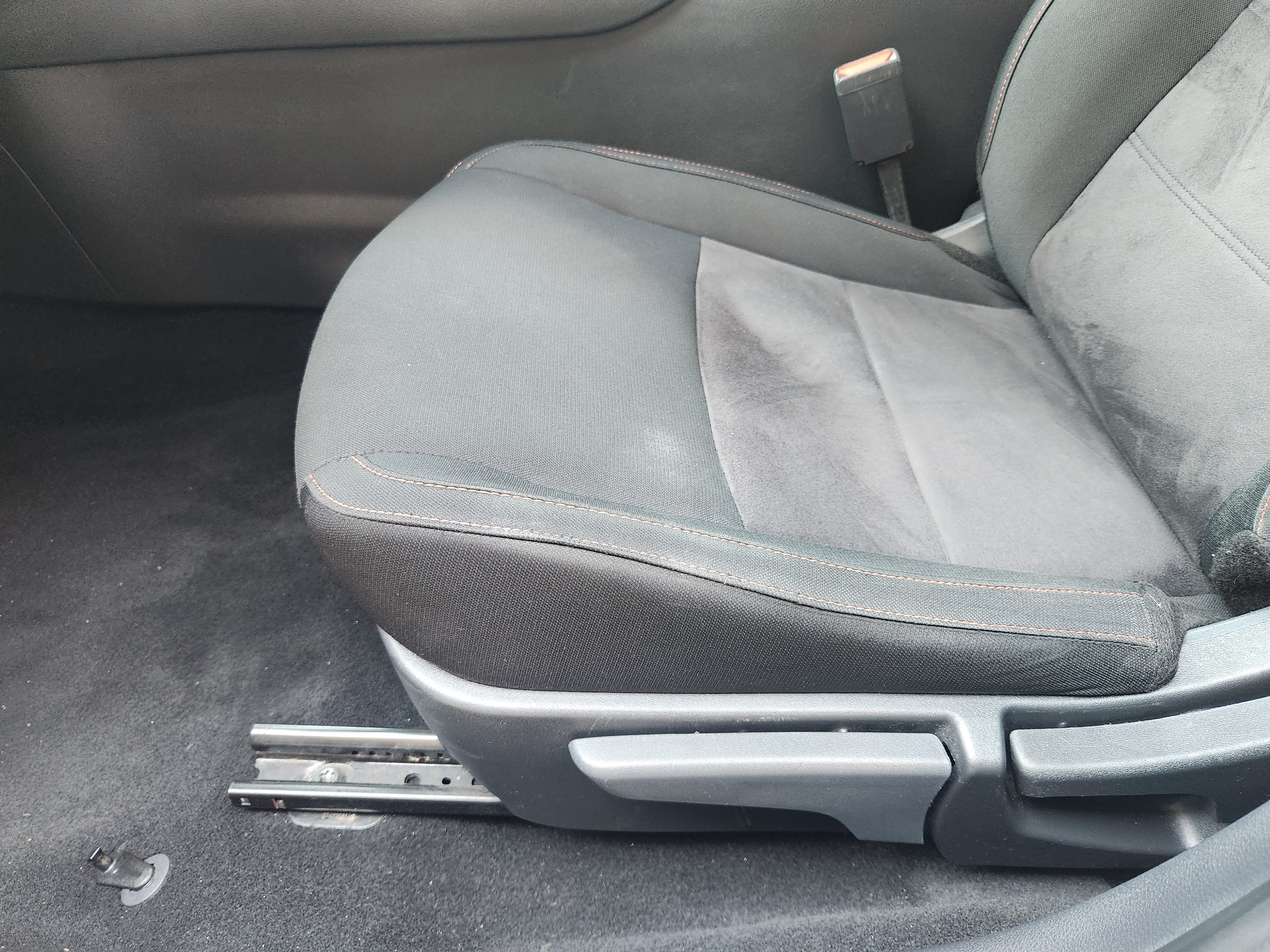 Used 2025 Nissan Sentra SR FWD image 26