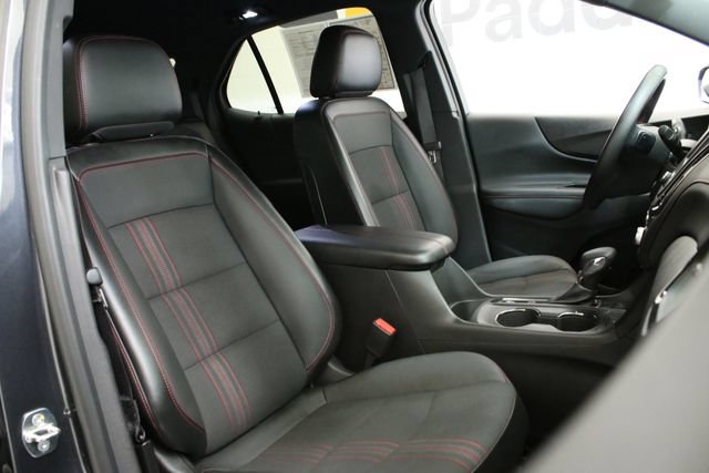 Used 2023 Chevrolet Equinox RS AWD/4WD image 31