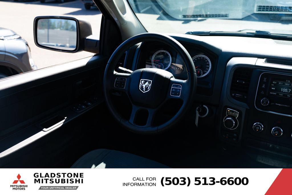 Used 2019 RAM 1500 Express w/ Express Value Package AWD/4WD image 10