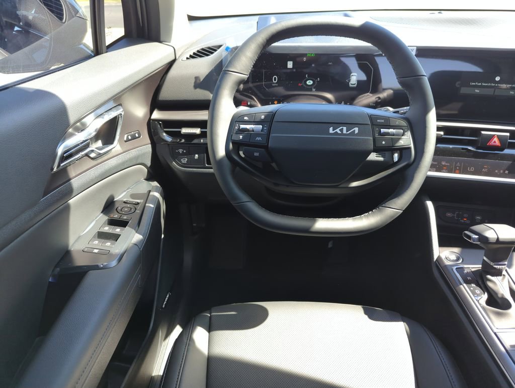New 2026 Kia Sportage SX image 16