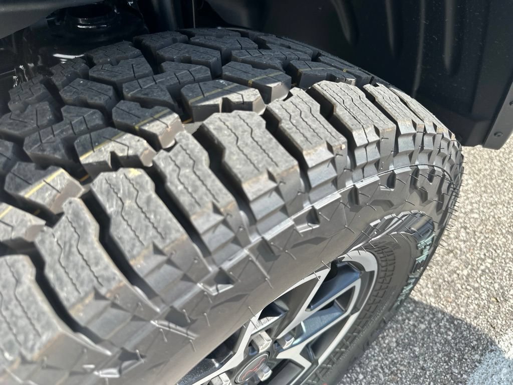 New 2026 Jeep Gladiator Rubicon AWD/4WD image 39