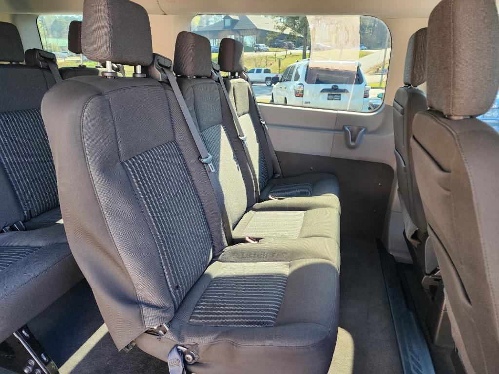 Used 2018 Ford Transit 150 XL image 11