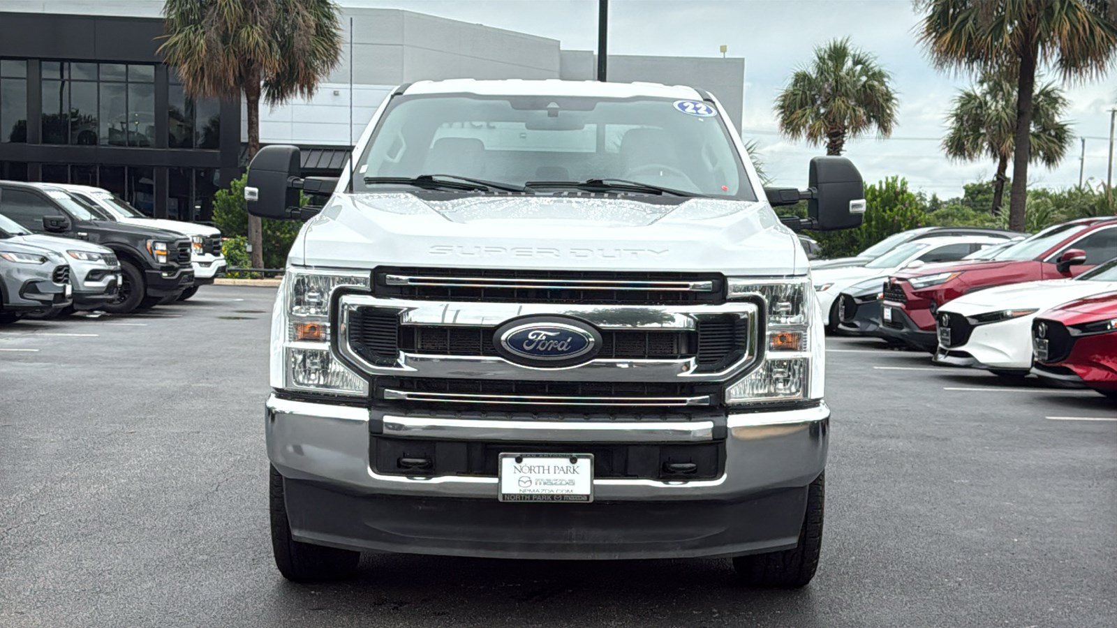 Used 2022 Ford F250 XLT AWD/4WD image 3