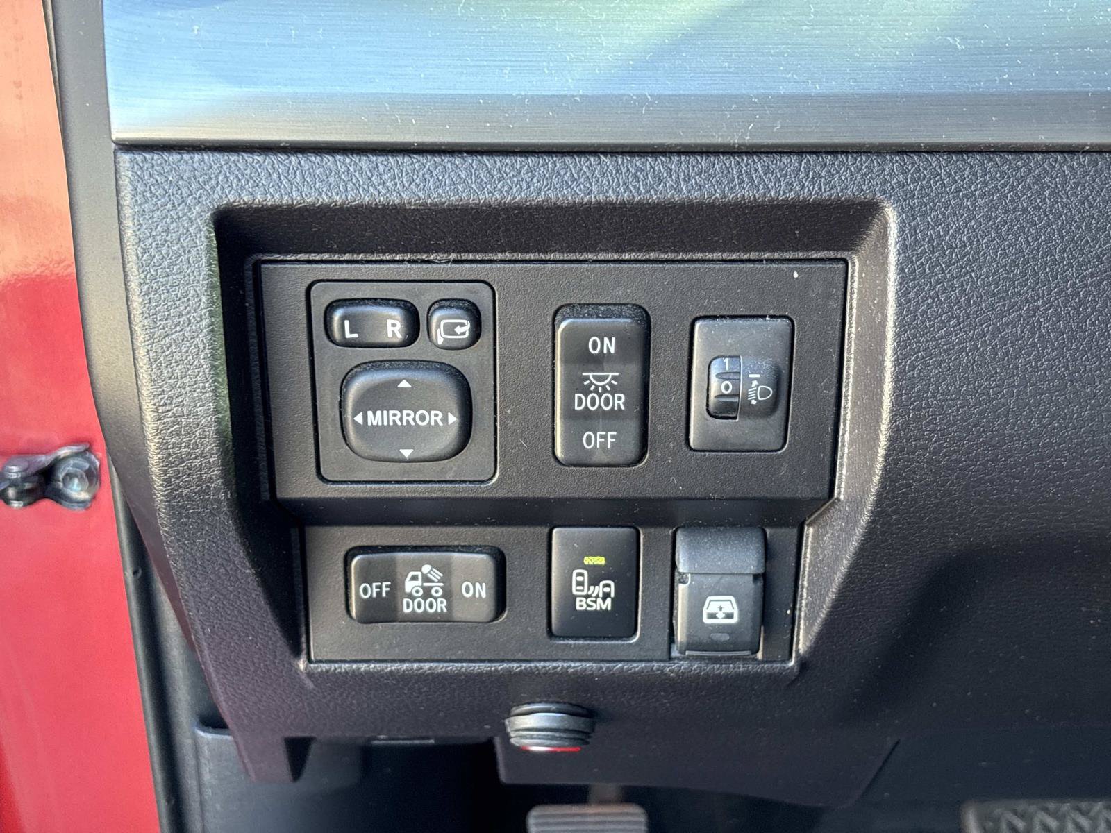 Used 2016 Toyota Tundra Platinum AWD/4WD image 20
