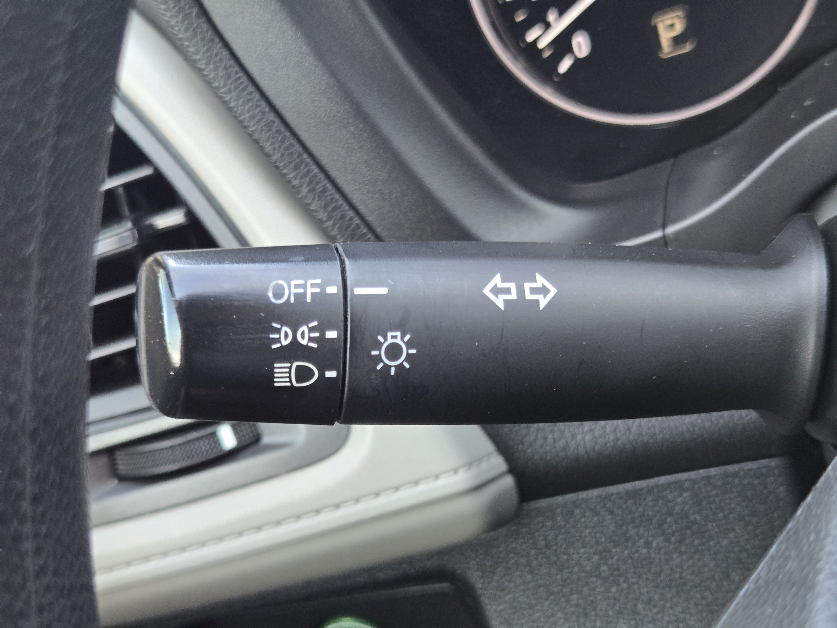 Used 2020 Honda HR-V LX image 18