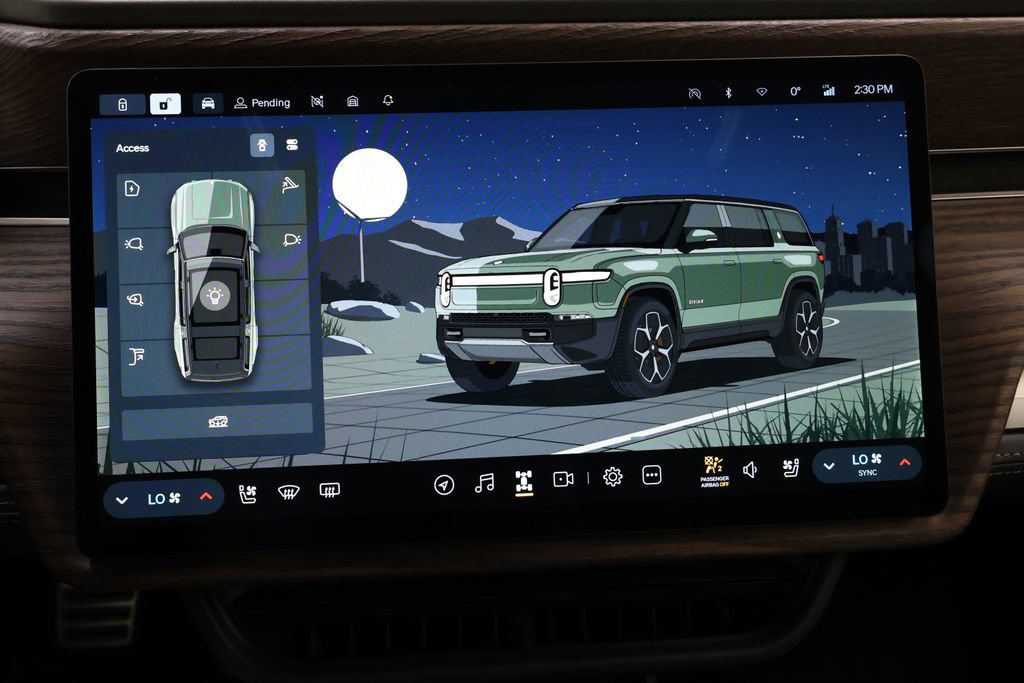 Used 2023 Rivian R1S Adventure AWD/4WD image 85