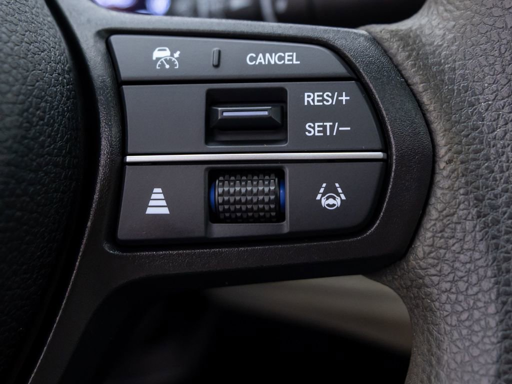 Used 2023 Honda Accord EX image 30