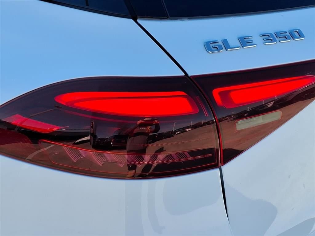 Used 2024 Mercedes-Benz GLE 350 4MATIC w/ Winter Package image 12