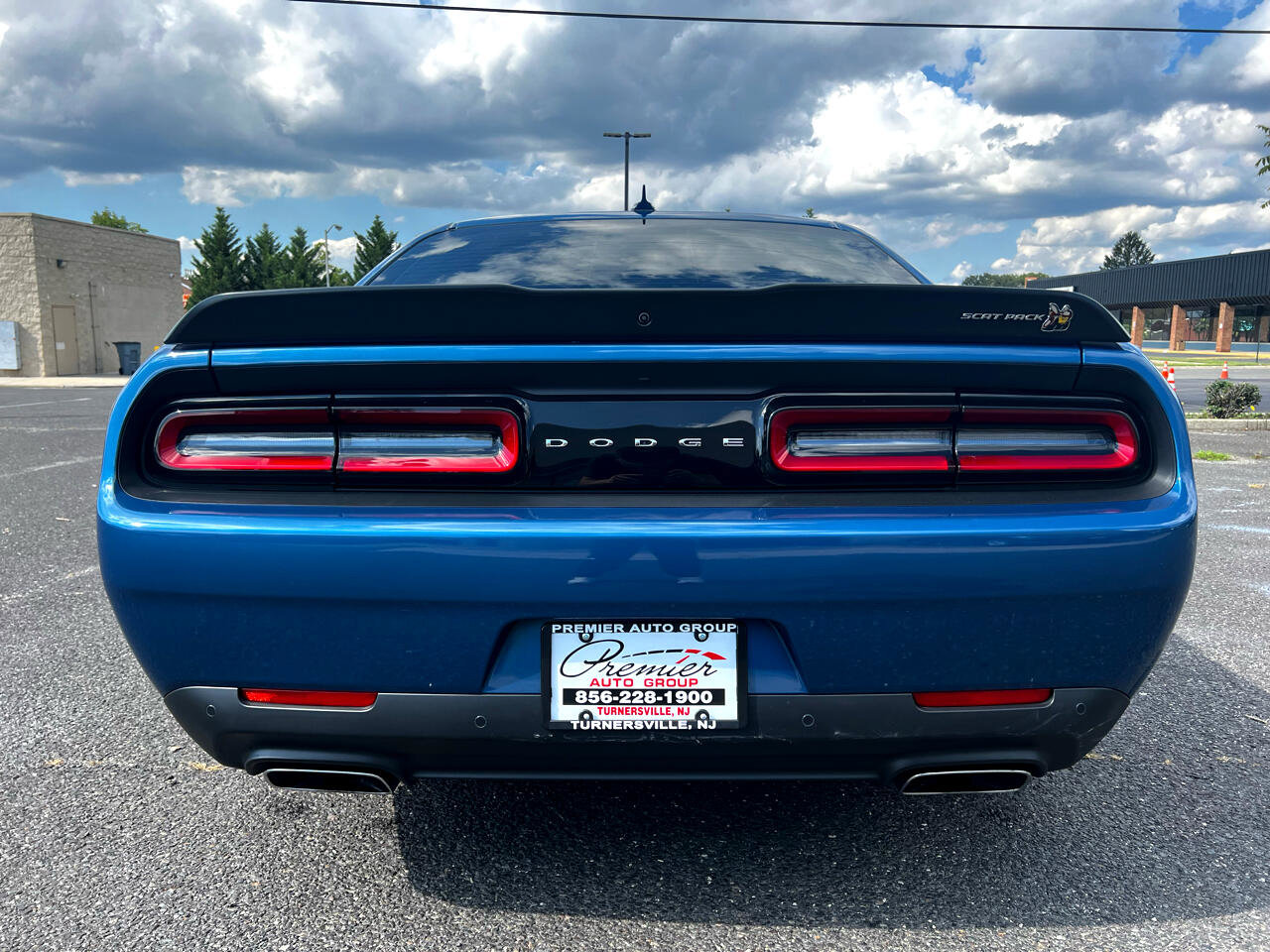 Used 2022 Dodge Challenger R/T Scat Pack image 6