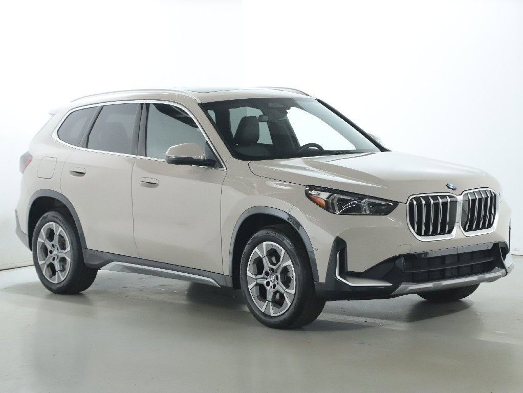 Used 2026 BMW X1 xDrive28i w/ Convenience Package AWD/4WD image 11