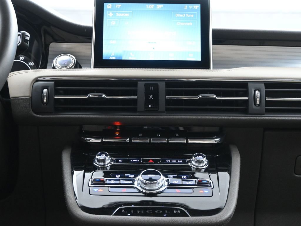 Used 2021 Lincoln Corsair FWD w/ Premium Package image 16