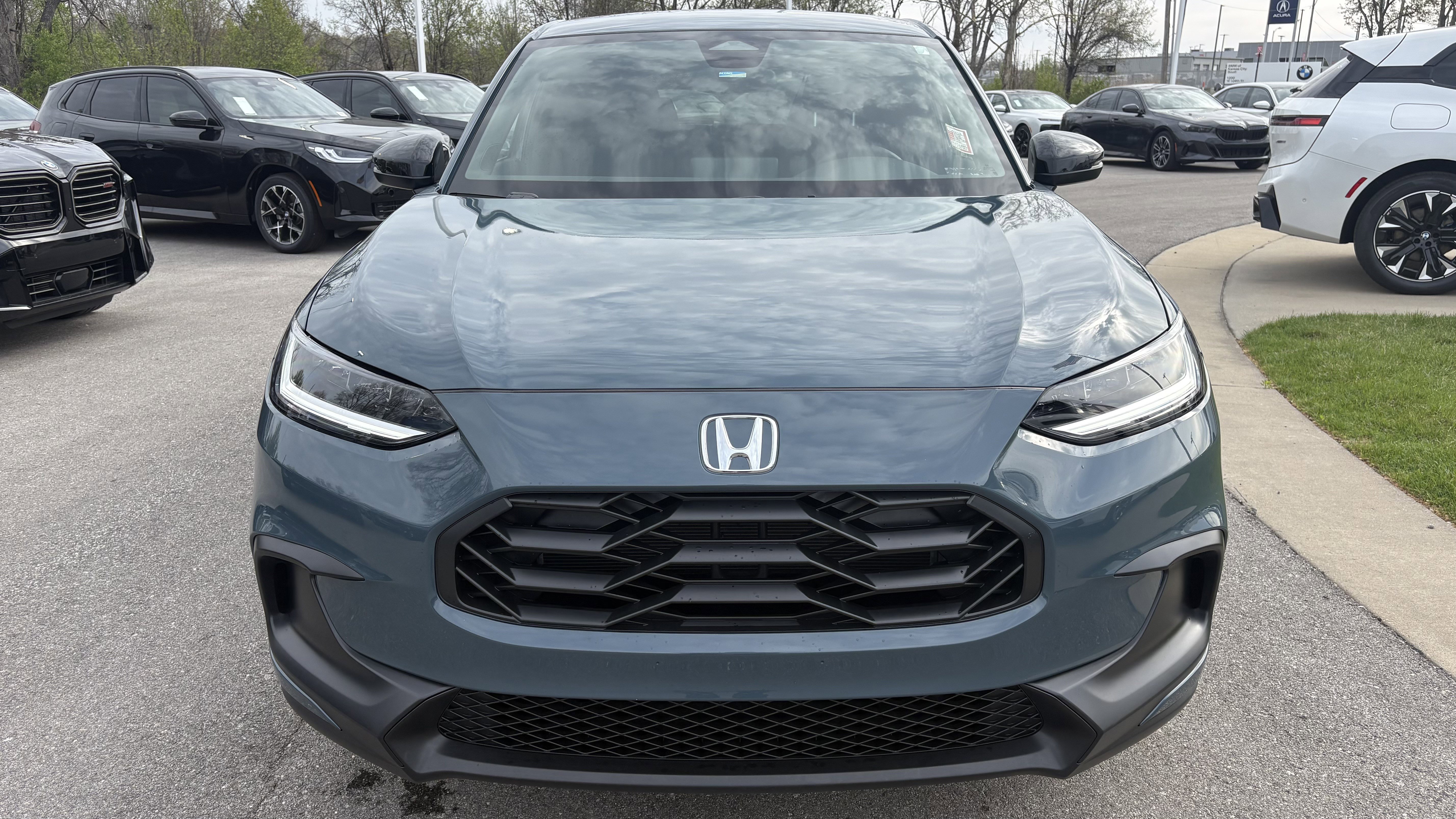 Used 2026 Honda HR-V Sport image 3