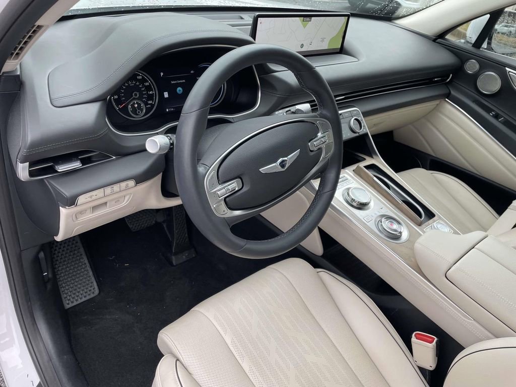 Used 2023 Genesis GV80 3.5T Advanced + w/ Cargo Package image 18
