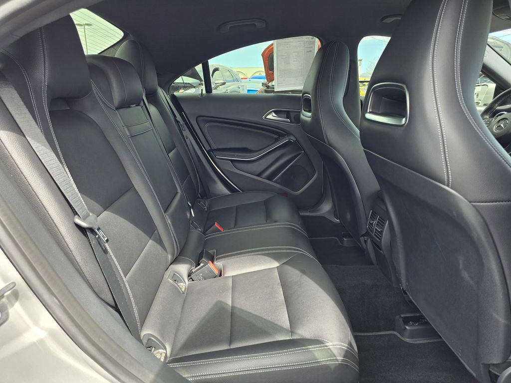 Used 2018 Mercedes-Benz CLA 250 4MATIC image 12