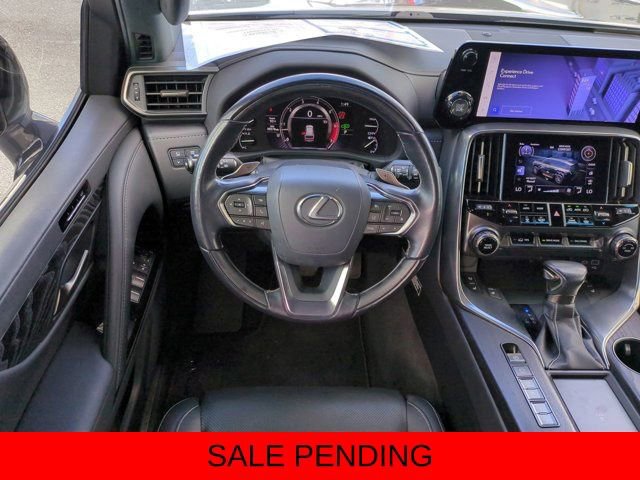 Used 2022 Lexus LX 600 4WD w/ Appearance Package image 14