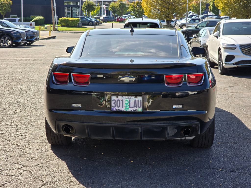 Used 2012 Chevrolet Camaro LT RWD image 4