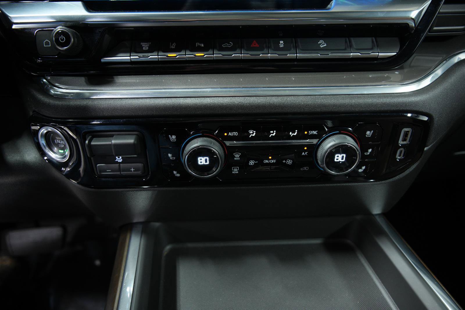 Used 2025 Chevrolet Silverado 2500 High Country w/ High Country Premium Package AWD/4WD image 42