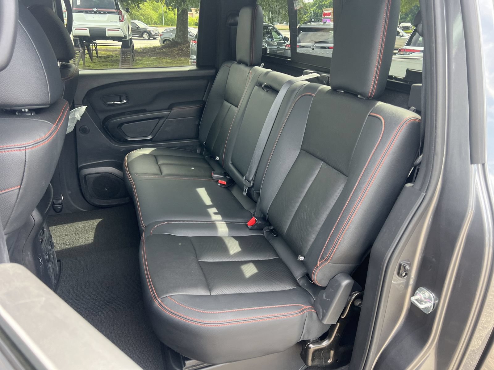 Certified 2024 Nissan Titan PRO-4X w/ Pro-4x Convenience Package AWD/4WD image 21