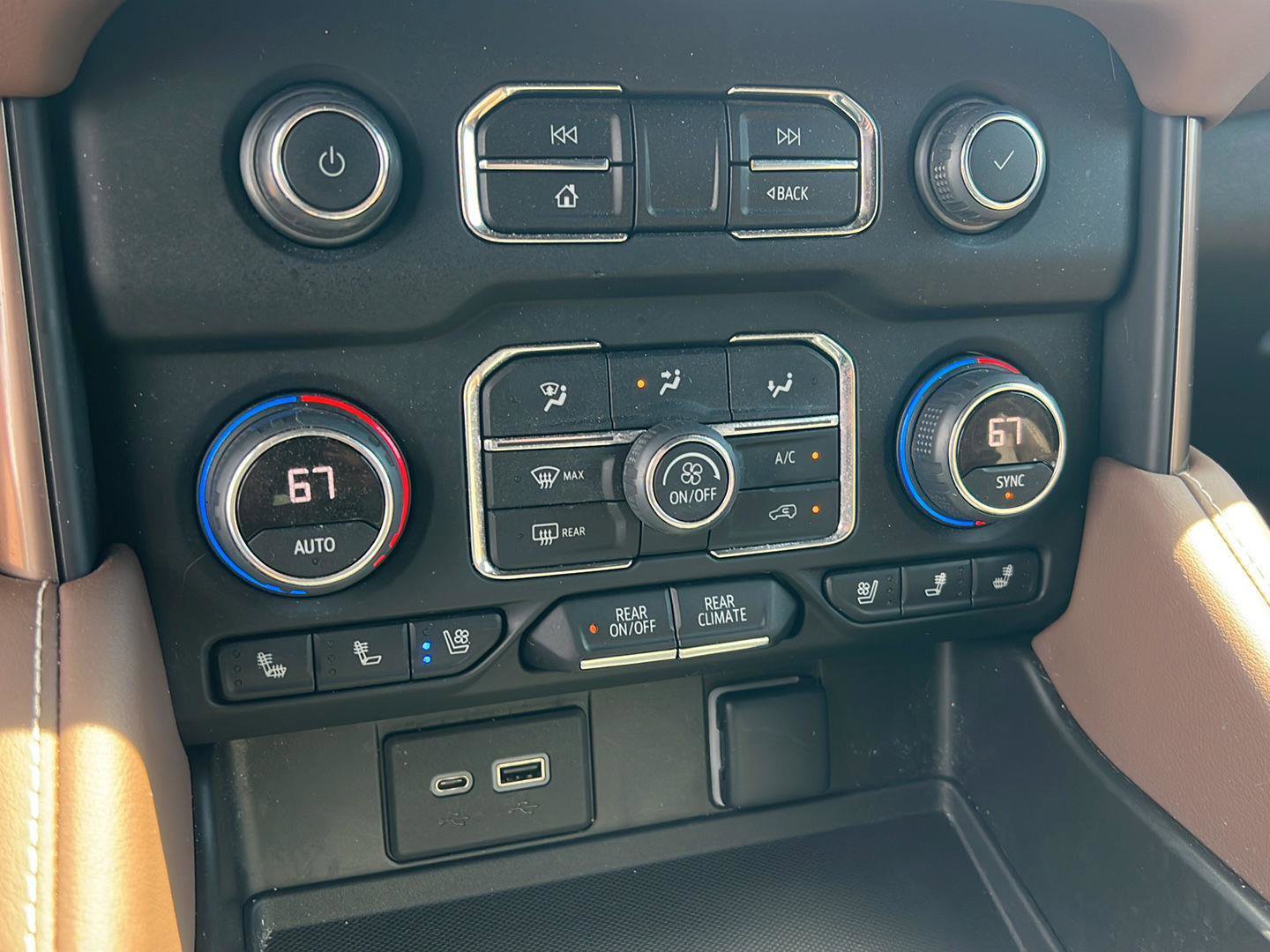 Used 2022 Chevrolet Tahoe High Country image 29